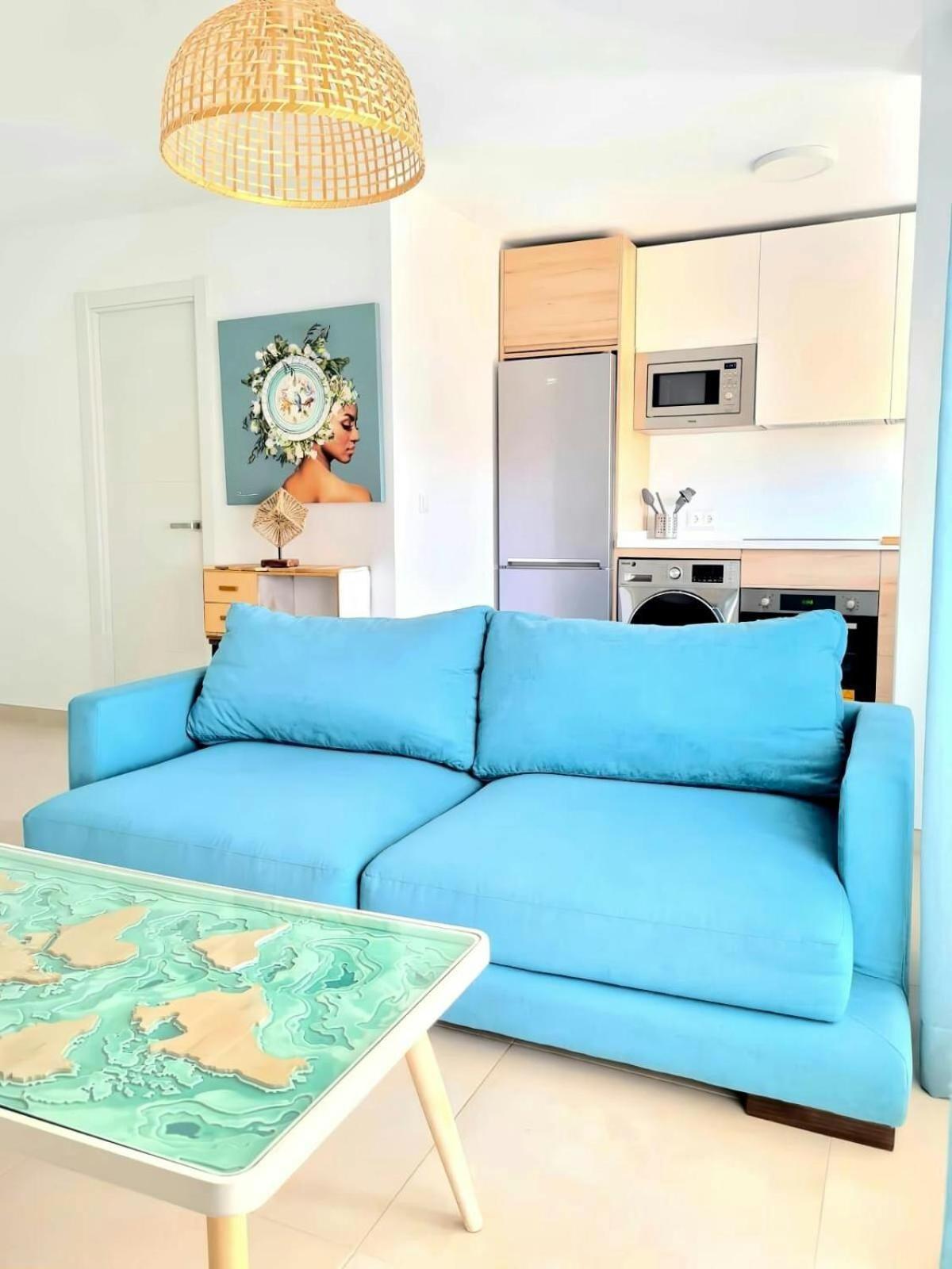 Apartamento Moderno Y Con Estilo En La Carihuela Torremolinos Exteriör bild
